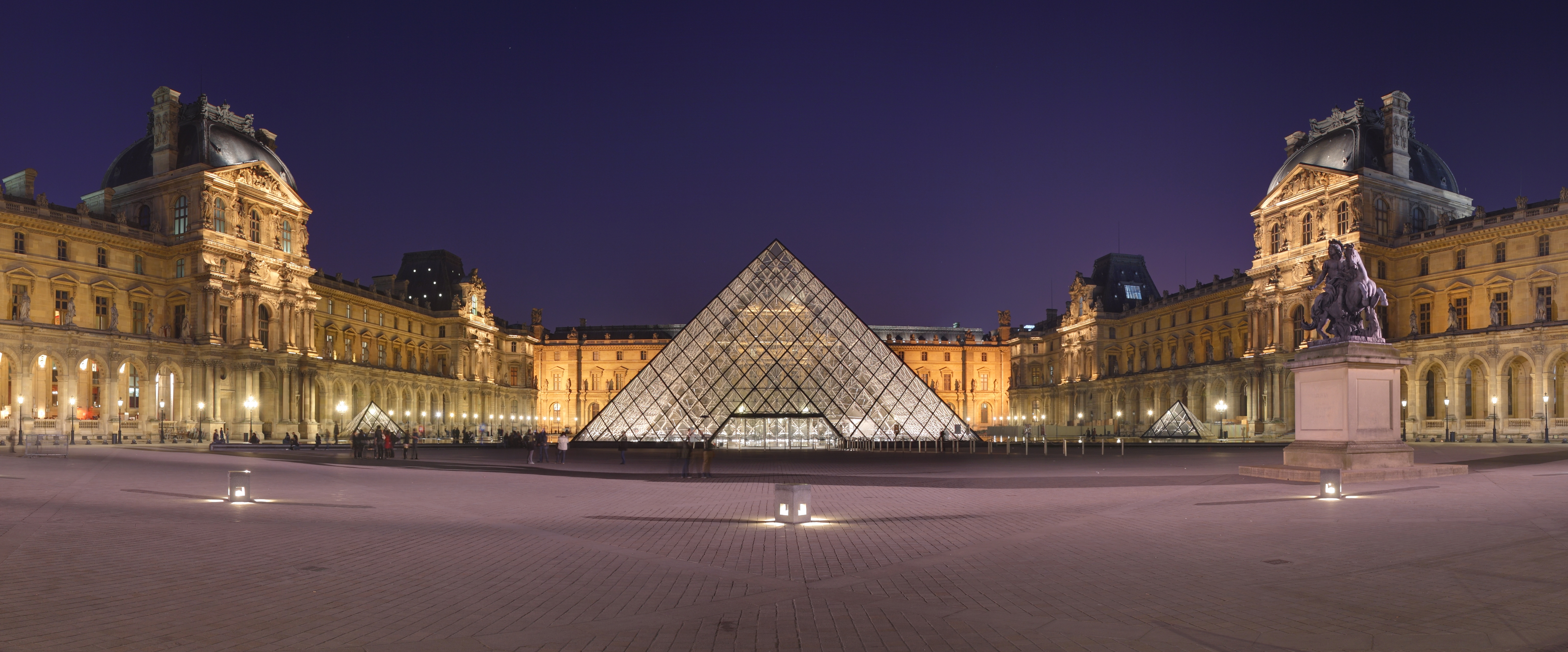 architecte-interieur-paris-Louvre_Museum_Wikimedia_Commons architecte-interieur-paris-Louvre_Museum_Wikimedia_Commons