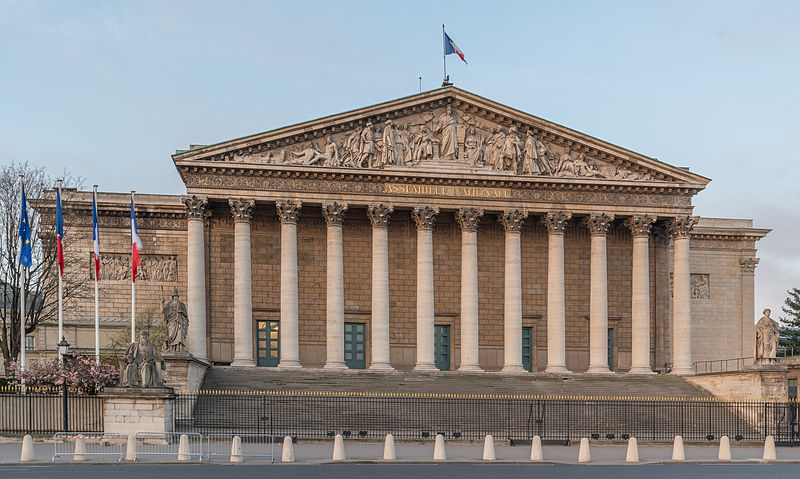 Palais_Bourbon,_Paris_7e,_NW_View_140402_1 architecte-interieur-paris-Gare_du_Nord_Paris